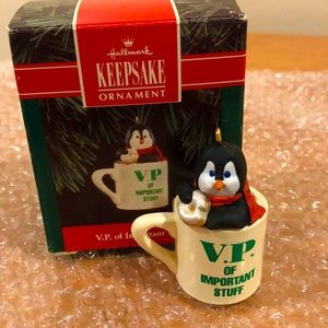 Hallmark MIB 1992 keepsake holiday ornament